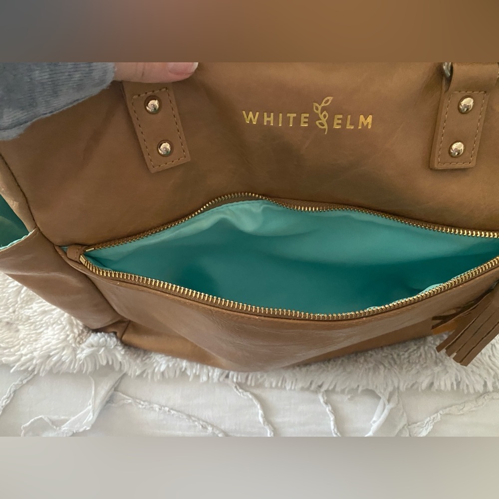 White Elm Gemini Convertible Tote in Almond - PLEASE READ CLOSELY AND SEE PICS - Picture 2 of 9